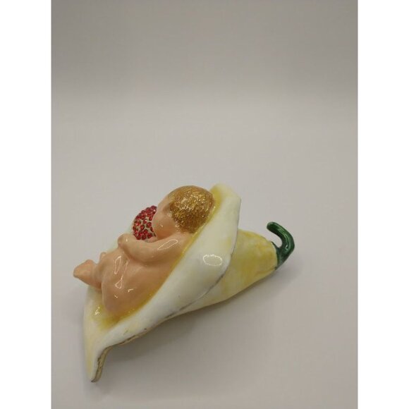 Hand-Painted Enameled Baby Sleeping in a Lily Flower Trinket Box - Picture 2 of 7